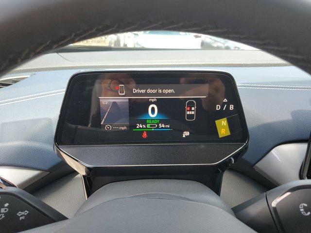 new 2025 Volkswagen ID.4 car