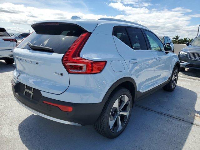 new 2025 Volvo XC40 car, priced at $47,765