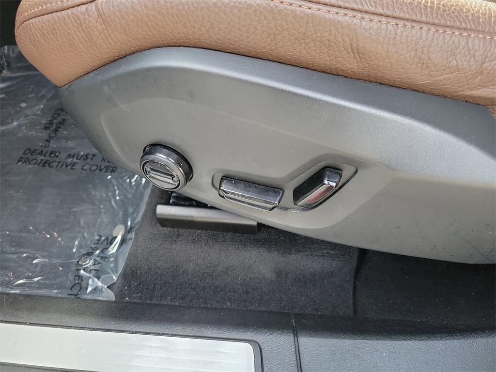 used 2023 Volvo XC60 car, priced at $35,788