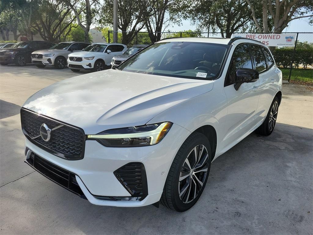 used 2023 Volvo XC60 car, priced at $35,788