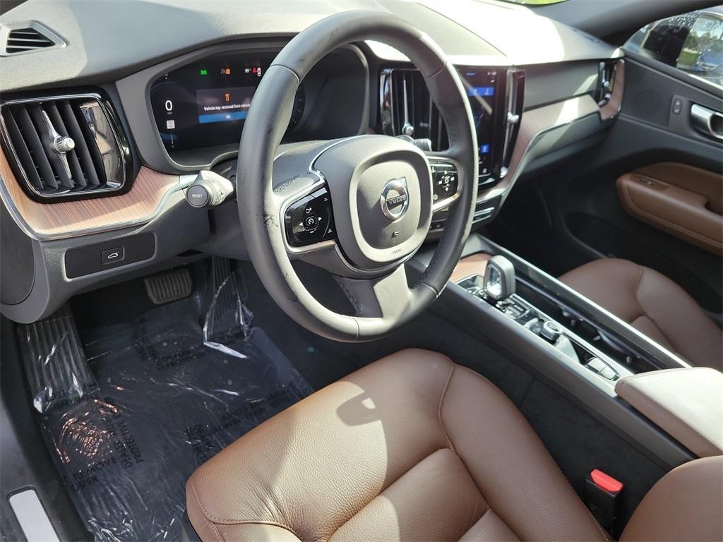 used 2023 Volvo XC60 car, priced at $35,788