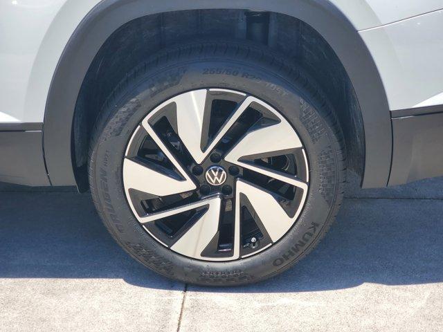 new 2026 Volkswagen Atlas car, priced at $44,734