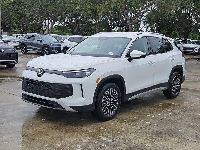 new 2025 Volkswagen Tiguan car, priced at $29,728