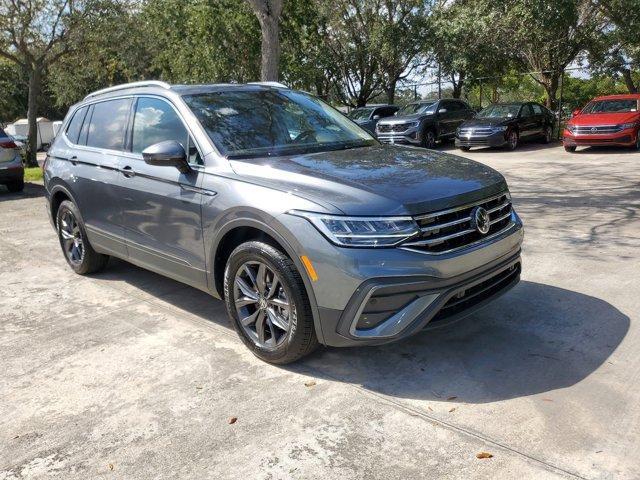 new 2024 Volkswagen Tiguan car, priced at $31,811