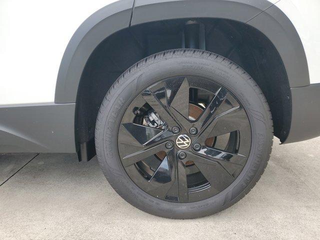 new 2025 Volkswagen Taos car, priced at $31,972