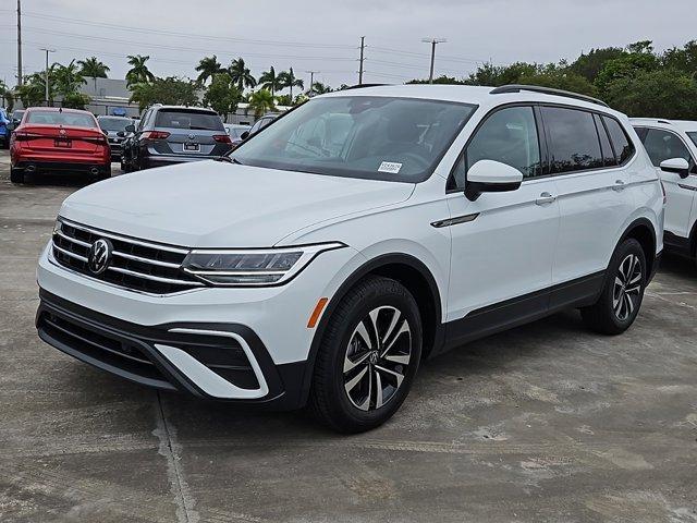 new 2024 Volkswagen Tiguan car, priced at $27,980