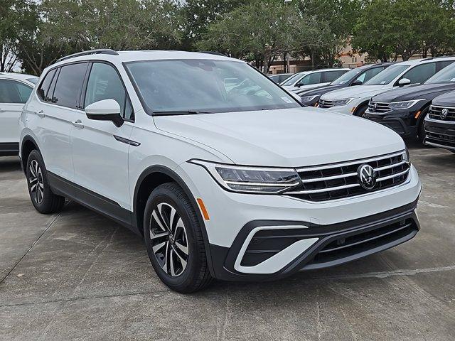 new 2024 Volkswagen Tiguan car, priced at $27,980