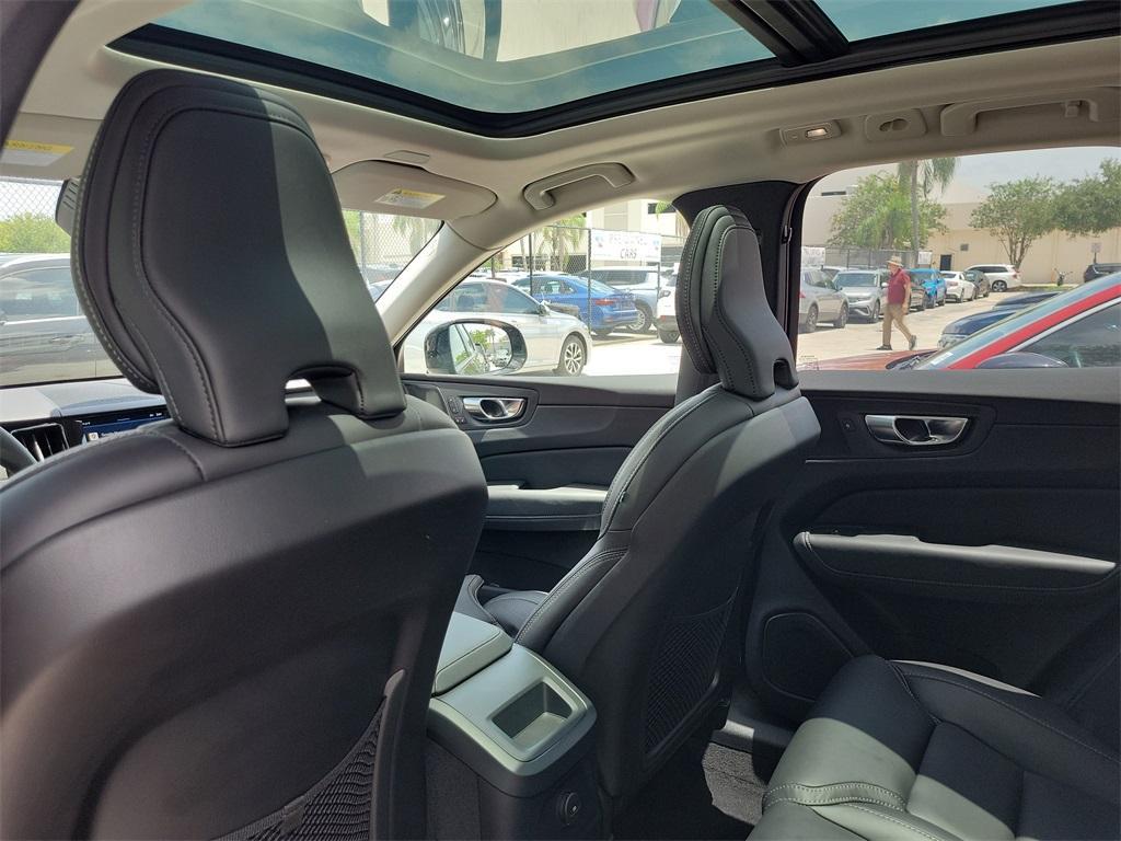used 2024 Volvo XC60 Recharge Plug-In Hybrid car, priced at $54,888