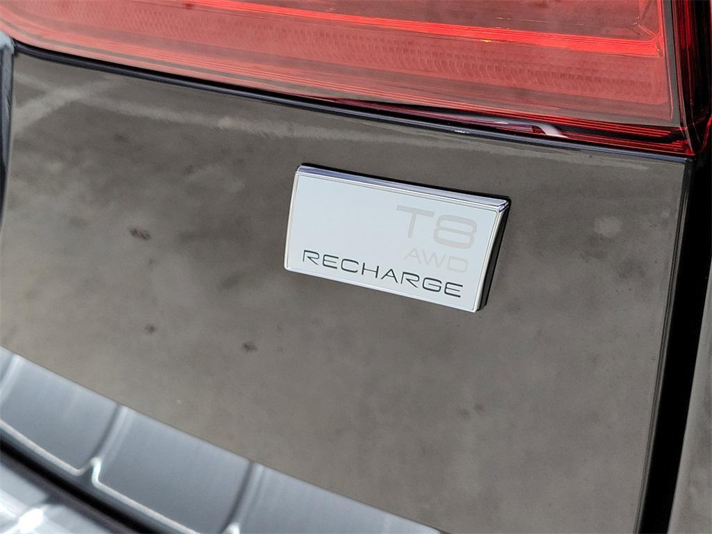 used 2024 Volvo XC60 Recharge Plug-In Hybrid car, priced at $54,888