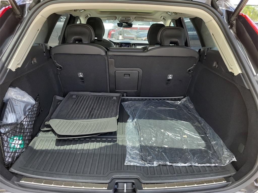 used 2024 Volvo XC60 Recharge Plug-In Hybrid car, priced at $54,888