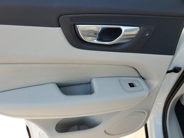 used 2024 Volvo XC60 Recharge Plug-In Hybrid car, priced at $49,988