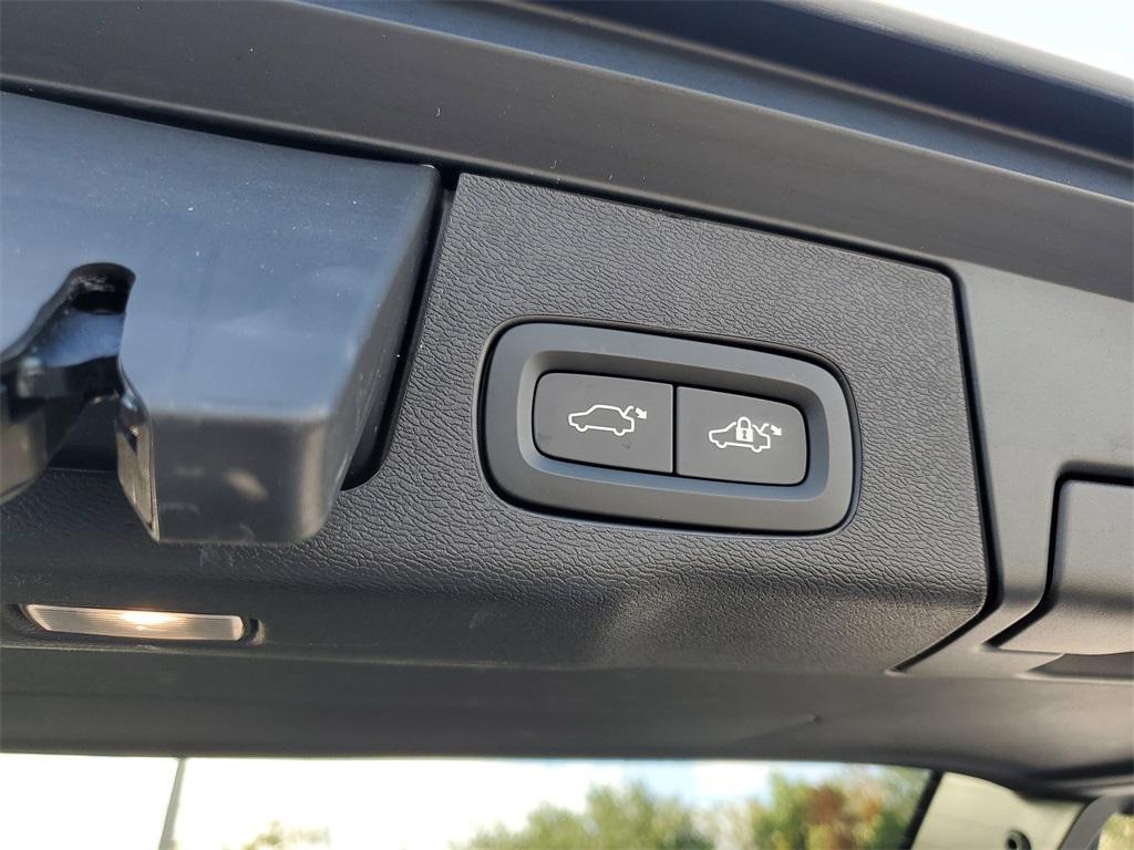 used 2024 Volvo XC60 Recharge Plug-In Hybrid car, priced at $53,688