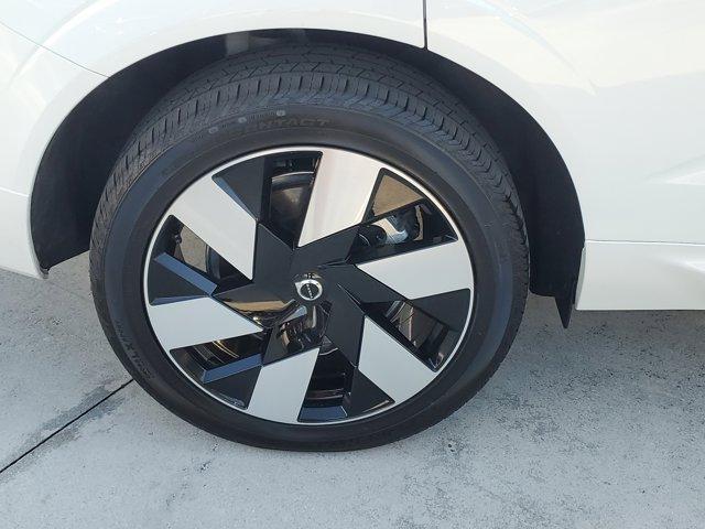 used 2024 Volvo XC60 Recharge Plug-In Hybrid car, priced at $49,988