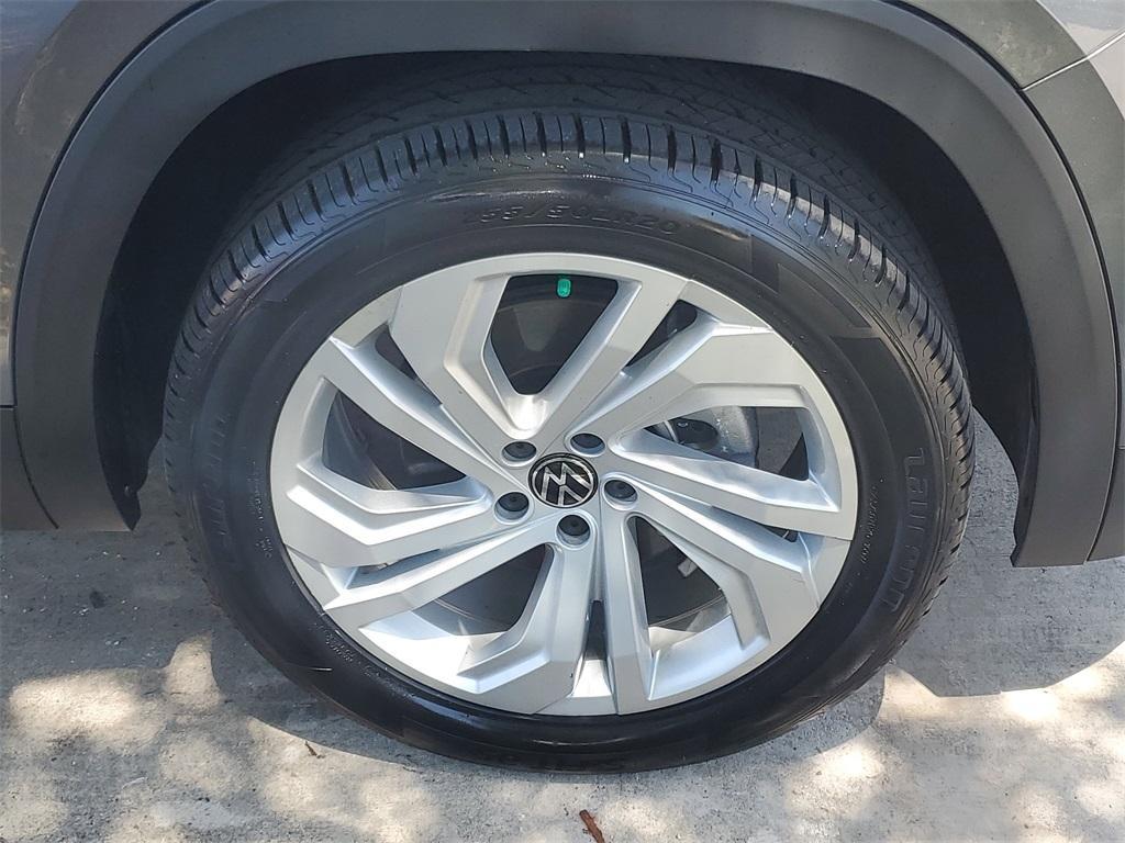used 2021 Volkswagen Atlas Cross Sport car, priced at $27,977