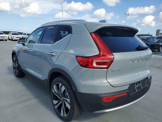 new 2025 Volvo XC40 car, priced at $49,476