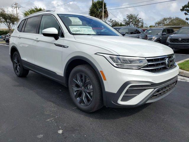 new 2024 Volkswagen Tiguan car, priced at $32,001