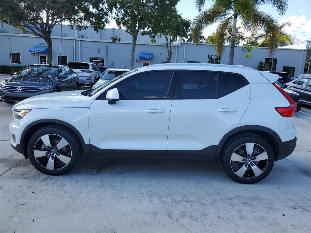 used 2022 Volvo XC40 car, priced at $27,788