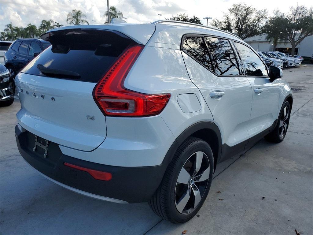 used 2022 Volvo XC40 car, priced at $27,788