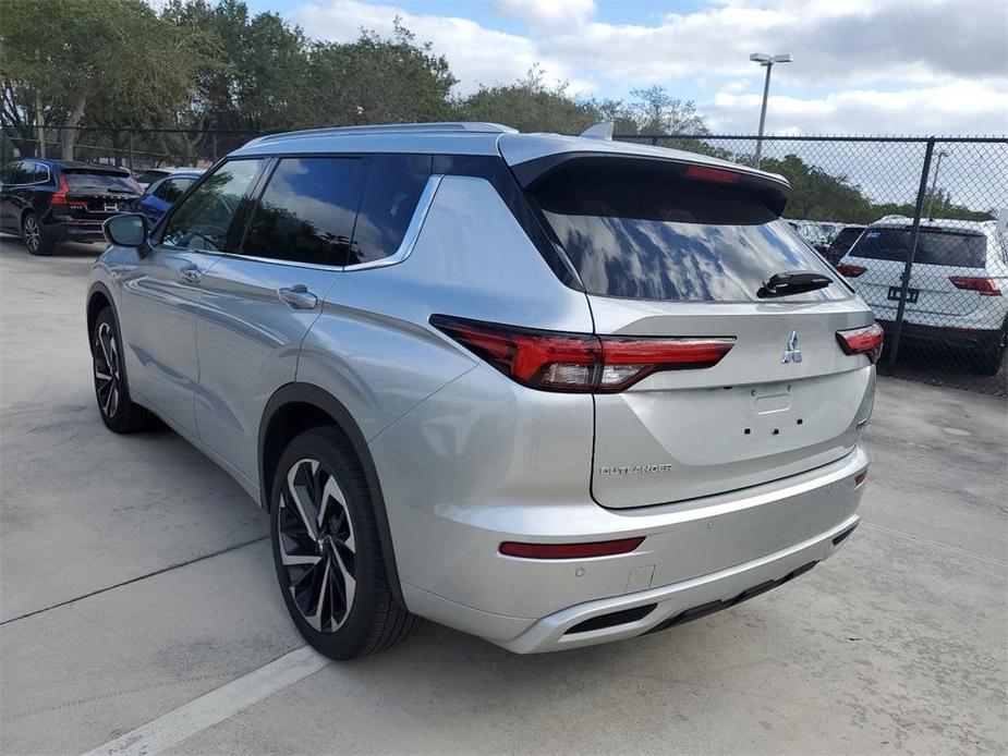 used 2022 Mitsubishi Outlander car, priced at $26,898