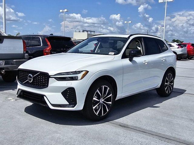 new 2025 Volvo XC60 car, priced at $55,725