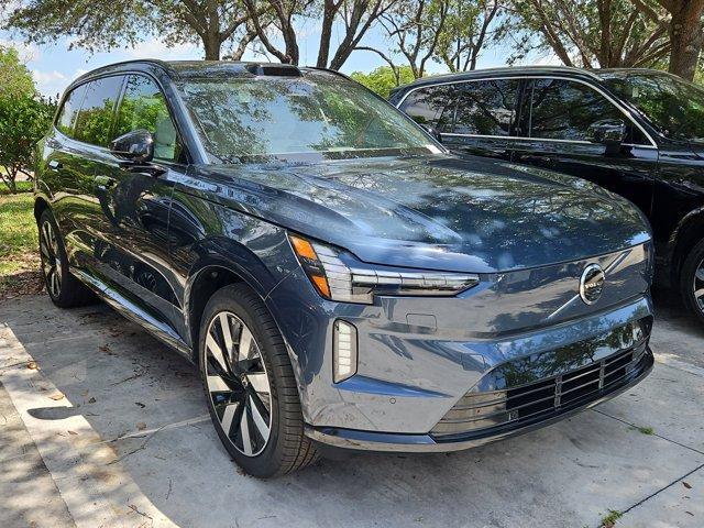 new 2025 Volvo EX90 car, priced at $88,717