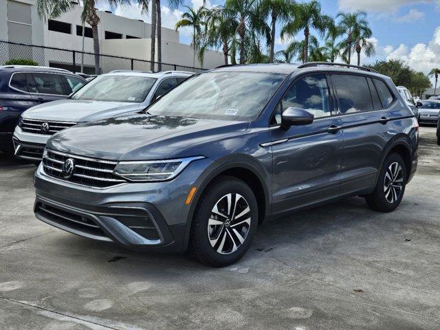 new 2024 Volkswagen Tiguan car, priced at $27,980