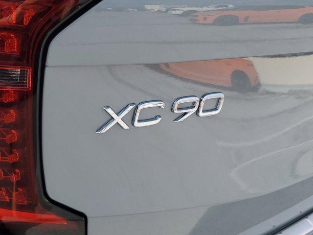 new 2025 Volvo XC90 car, priced at $69,115