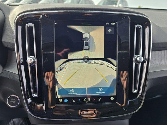 new 2025 Volvo XC40 car, priced at $49,476