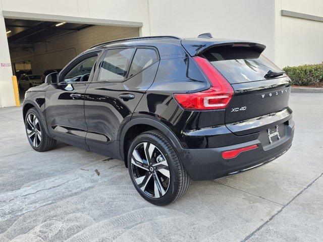 new 2025 Volvo XC40 car, priced at $49,476