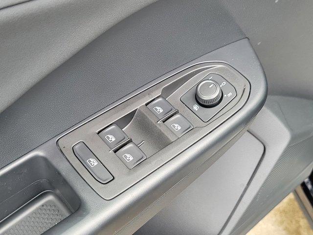 new 2025 Volkswagen Taos car, priced at $32,039