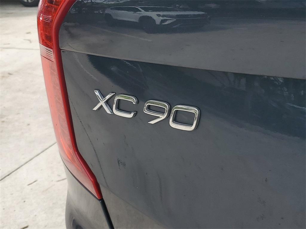 used 2025 Volvo XC90 Plug-In Hybrid car, priced at $68,988