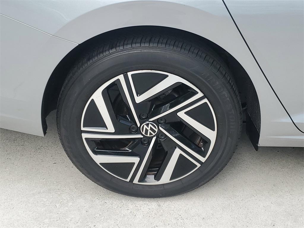 used 2022 Volkswagen Jetta car, priced at $22,577