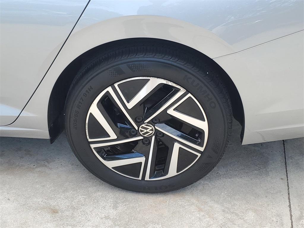 used 2022 Volkswagen Jetta car, priced at $22,577