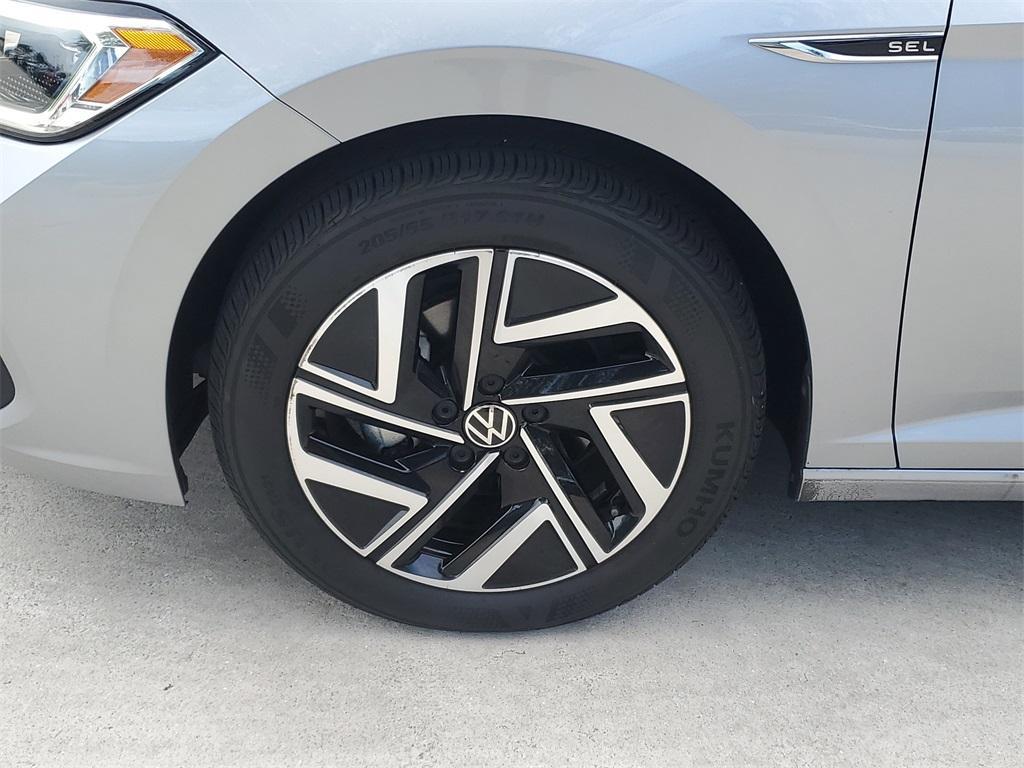used 2022 Volkswagen Jetta car, priced at $22,577