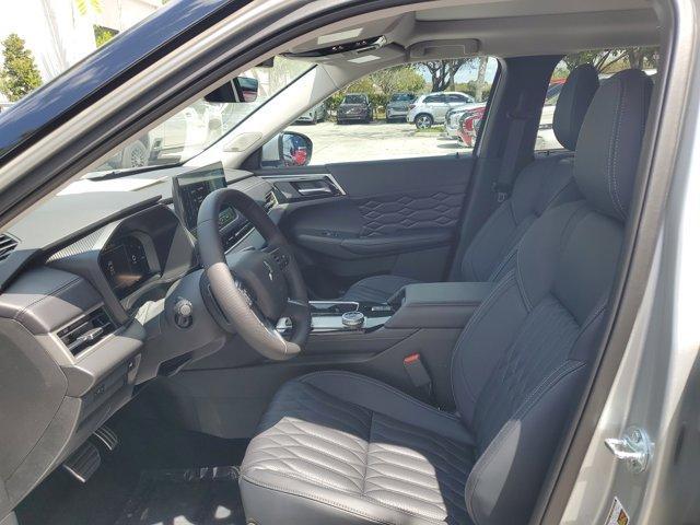 new 2025 Mitsubishi Outlander car, priced at $41,520