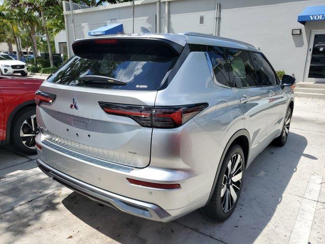 new 2025 Mitsubishi Outlander car, priced at $41,520