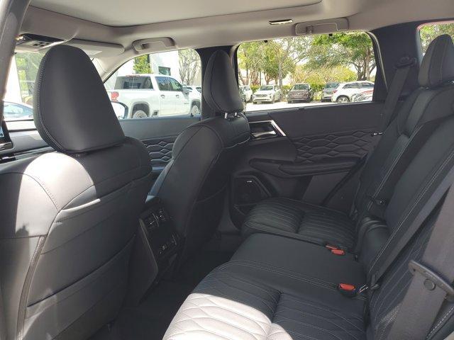 new 2025 Mitsubishi Outlander car, priced at $41,520