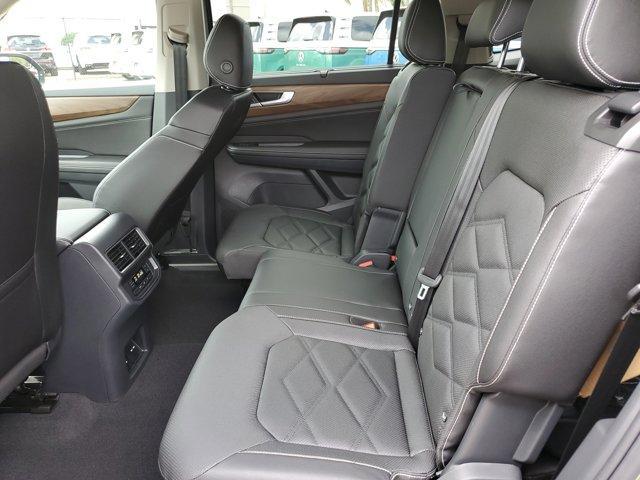 new 2025 Volkswagen Atlas car, priced at $42,934