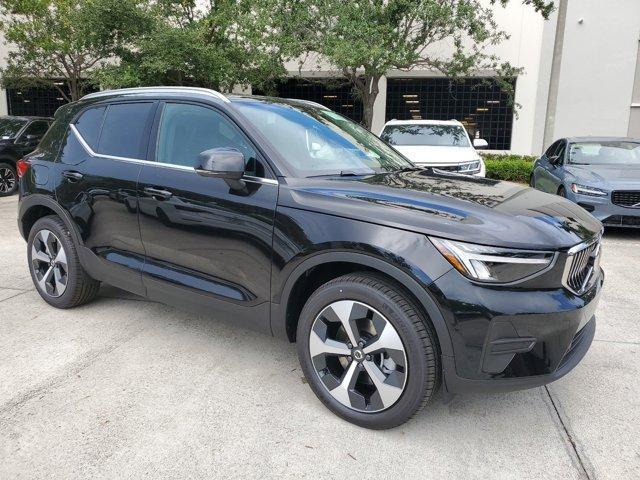 new 2025 Volvo XC40 car, priced at $46,015