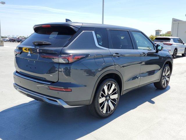 new 2025 Mitsubishi Outlander car, priced at $38,320