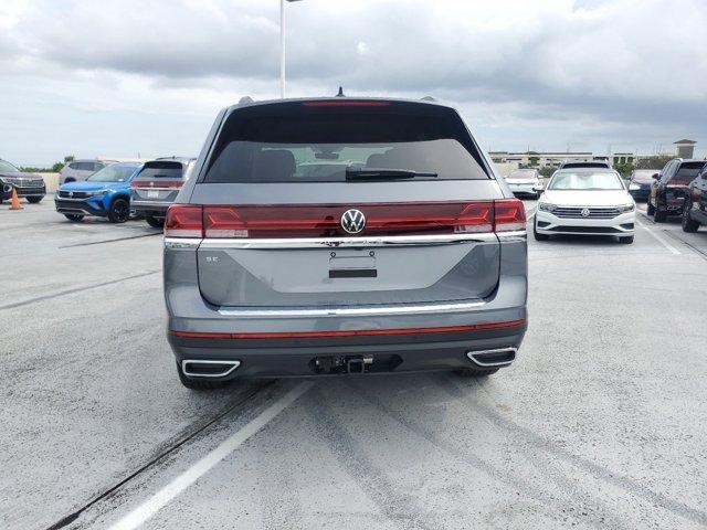 new 2024 Volkswagen Atlas car, priced at $40,856