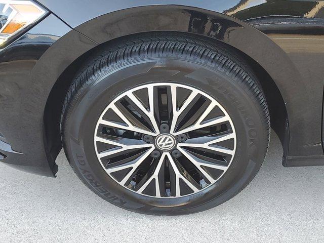 used 2021 Volkswagen Jetta car