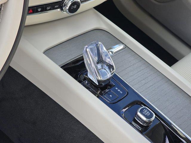 new 2025 Volvo XC60 Plug-In Hybrid car, priced at $71,435