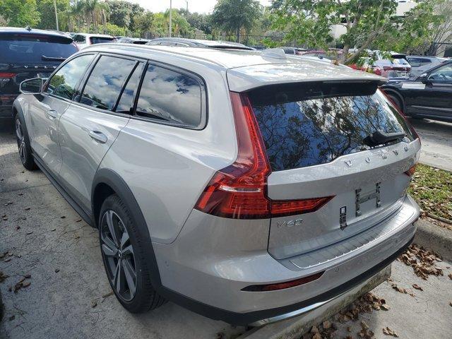 new 2024 Volvo V60 Cross Country car, priced at $54,135