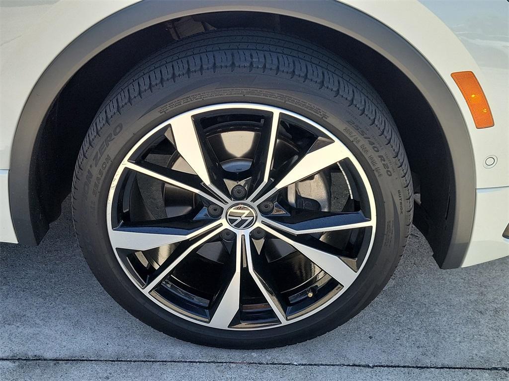 used 2022 Volkswagen Tiguan car, priced at $25,777