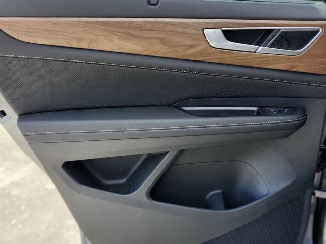 new 2026 Volkswagen Atlas car, priced at $44,487