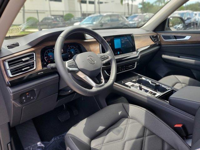 new 2026 Volkswagen Atlas car, priced at $44,487