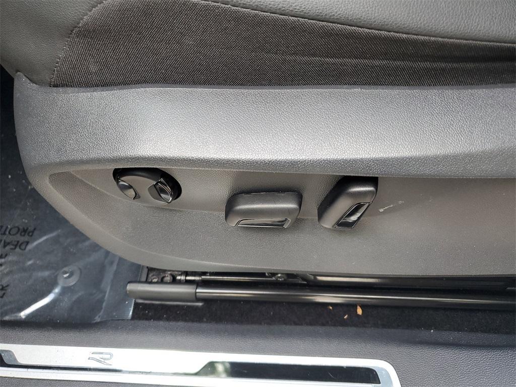 used 2023 Volkswagen Tiguan car, priced at $25,977