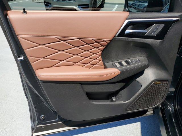 new 2025 Mitsubishi Outlander car, priced at $43,735