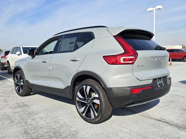 new 2025 Volvo XC40 car, priced at $49,790